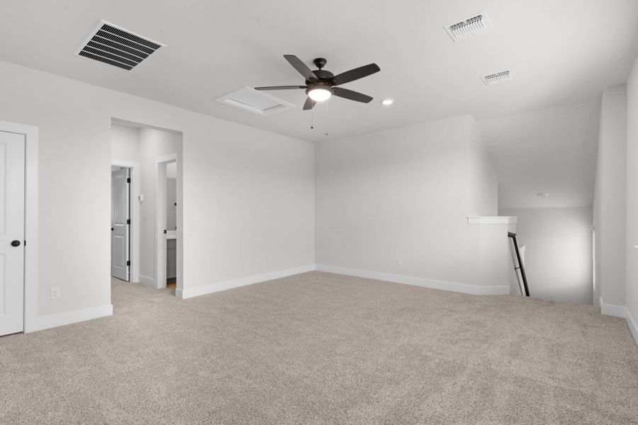 Spacious, unfurnished interior of a new home in Nolina, Georgetown (Image 22).