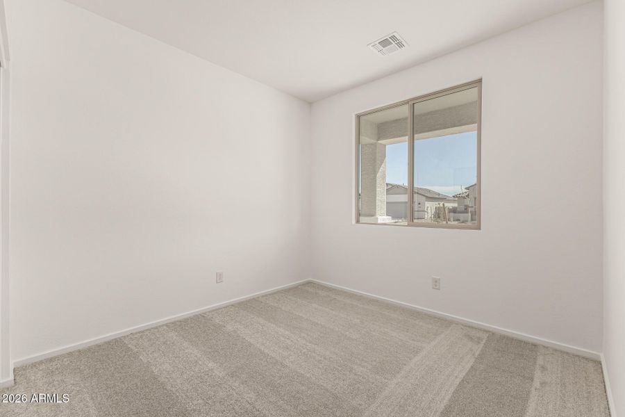 16 - Crescent Moon 46800