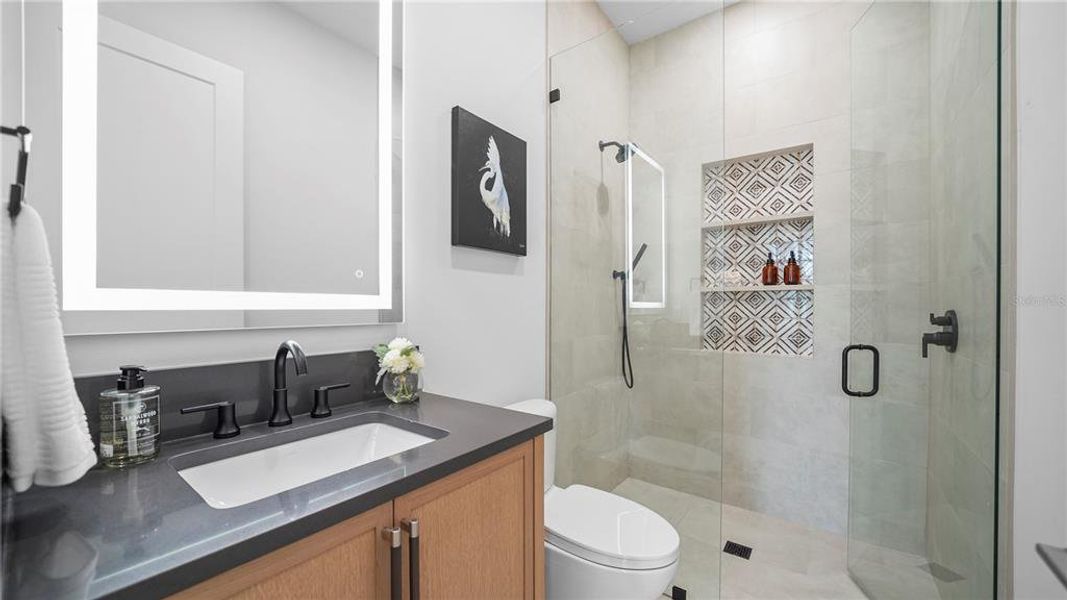 Furnished interior view inside a new home in , Sarasota (Image 9).