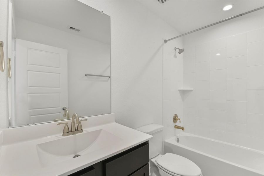 Furnished interior view inside a new home in City Gate North, Houston (Image 10).