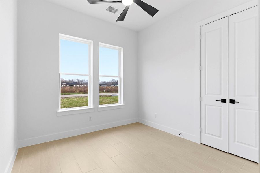 Spacious, unfurnished interior of a new home in , Dayton (Image 25).