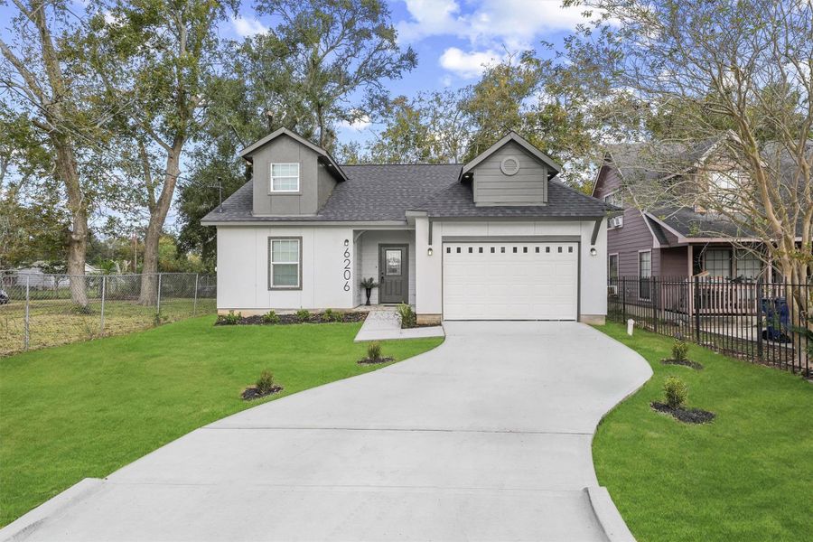 Front exterior of a new home in , Texas City, TX, highlighting curb appeal (Image 1). Front exterior of a new home in , Texas City, TX, highlighting curb appeal (Image 1).
