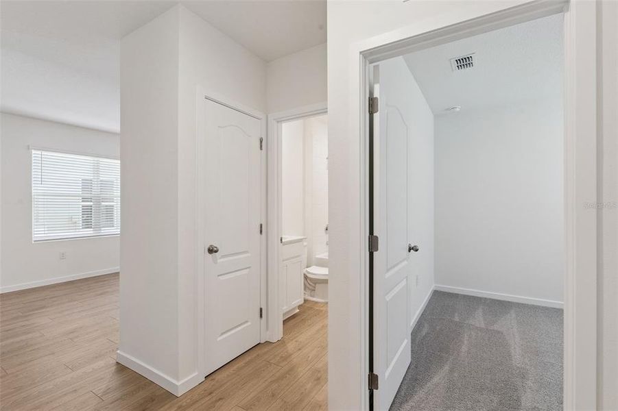 Spacious, unfurnished interior of a new home in , Port Orange (Image 13).