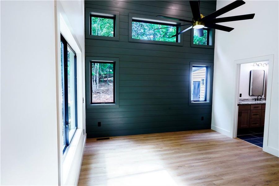 Spacious, unfurnished interior of a new home in , Blairsville (Image 25).