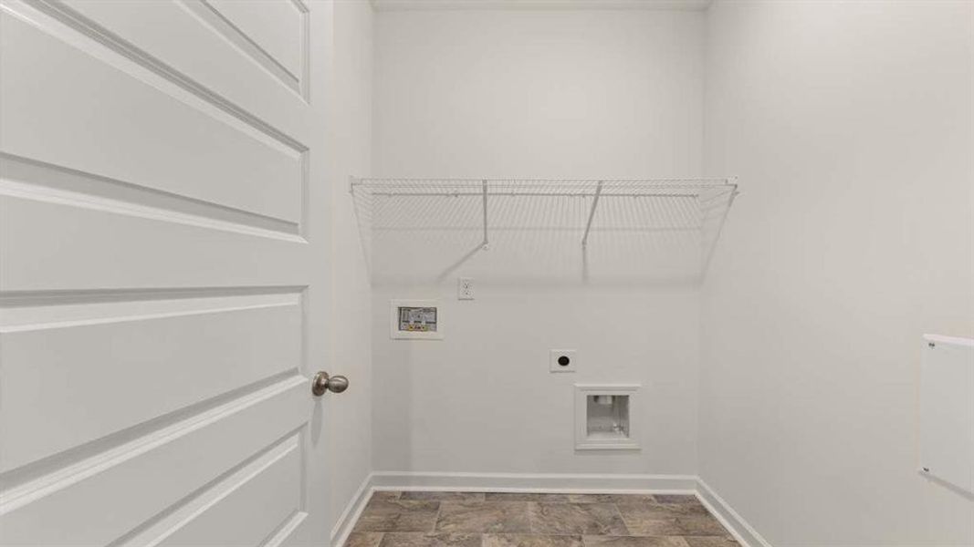 Spacious, unfurnished interior of a new home in Champion's Run, Lithonia (Image 27).
