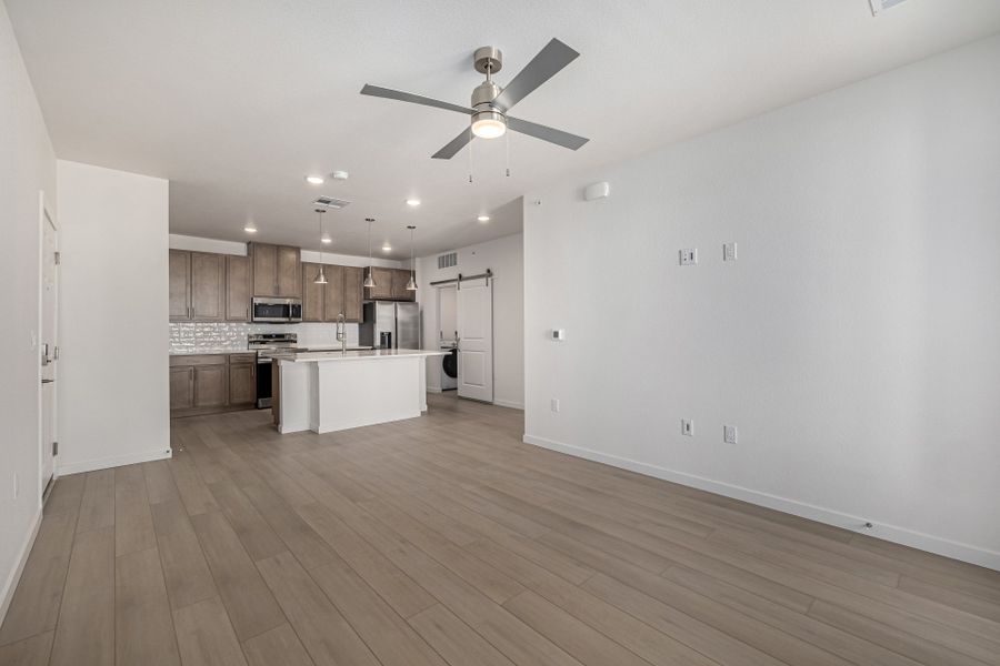 Spacious, unfurnished interior of a new home in The Residences at Victory Ridge, Colorado Springs (Image 11).