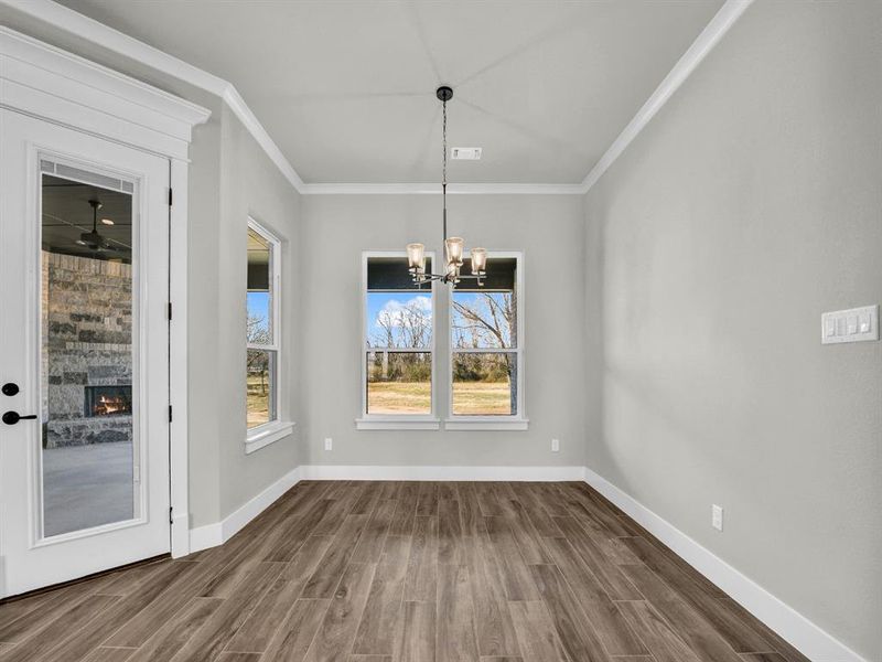 Spacious, unfurnished interior of a new home in , Weatherford (Image 33).