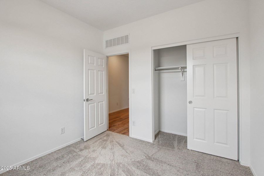 15-web-or-mls-W Kenner Dr-S0509-015