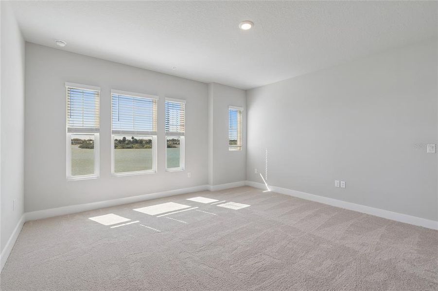 Spacious, unfurnished interior of a new home in Emerald Landing at Waterside at Lakewood Ranch – Towns, Sarasota (Image 26).
