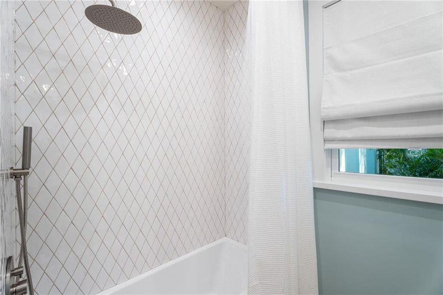 Furnished interior view inside a new home in , Vero Beach (Image 5).