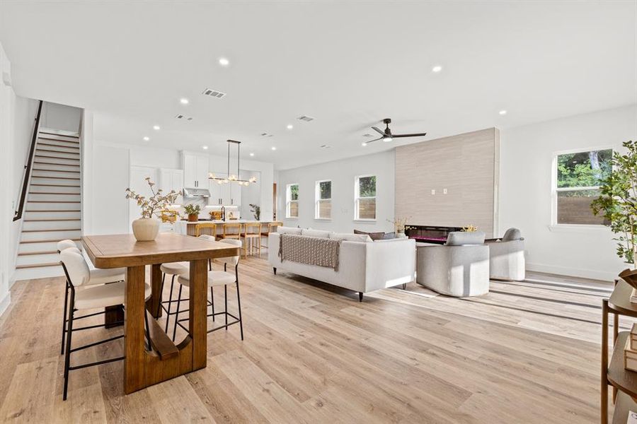 Furnished interior view inside a new home in , Dallas (Image 15).