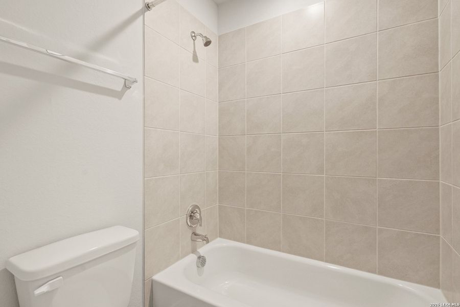 Furnished interior view inside a new home in Swenson Heights, Seguin (Image 10).