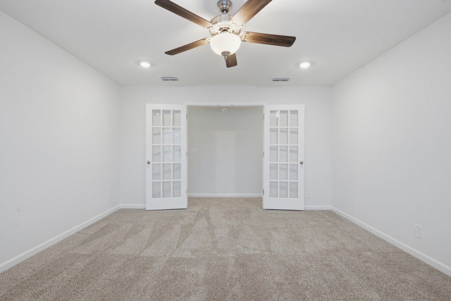 Spacious, unfurnished interior of a new home in Salem Landing, Rockvale (Image 22).