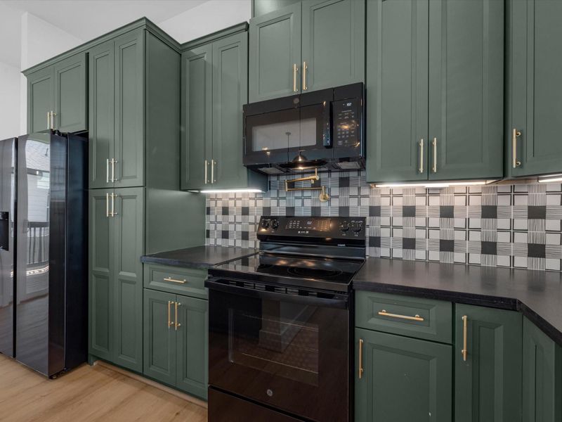 Alll new appliances