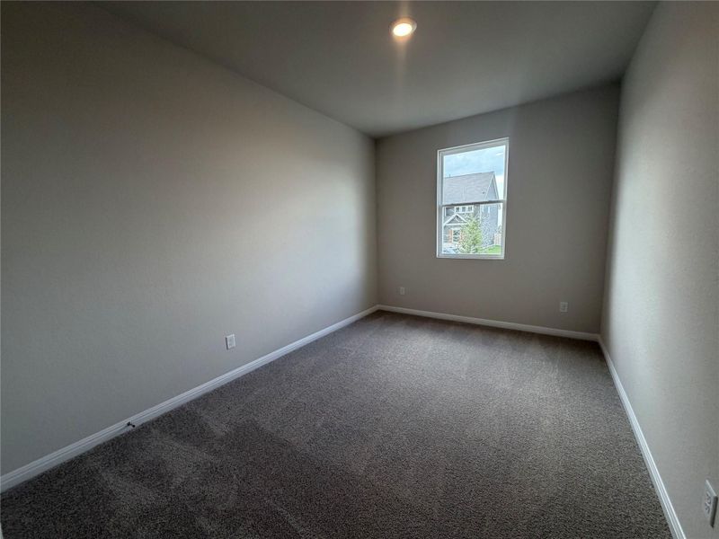 Spacious, unfurnished interior of a new home in Cannon Ranch, Dripping Springs (Image 12).