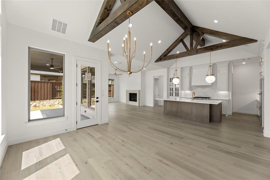 Furnished interior view inside a new home in Windsong Ranch – 61′, Prosper (Image 27). Furnished interior view inside a new home in Windsong Ranch – 61′, Prosper (Image 27).