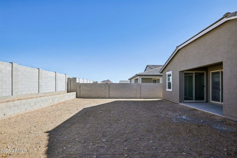 33-web-or-mls-W Bajada Rd-S1012-033