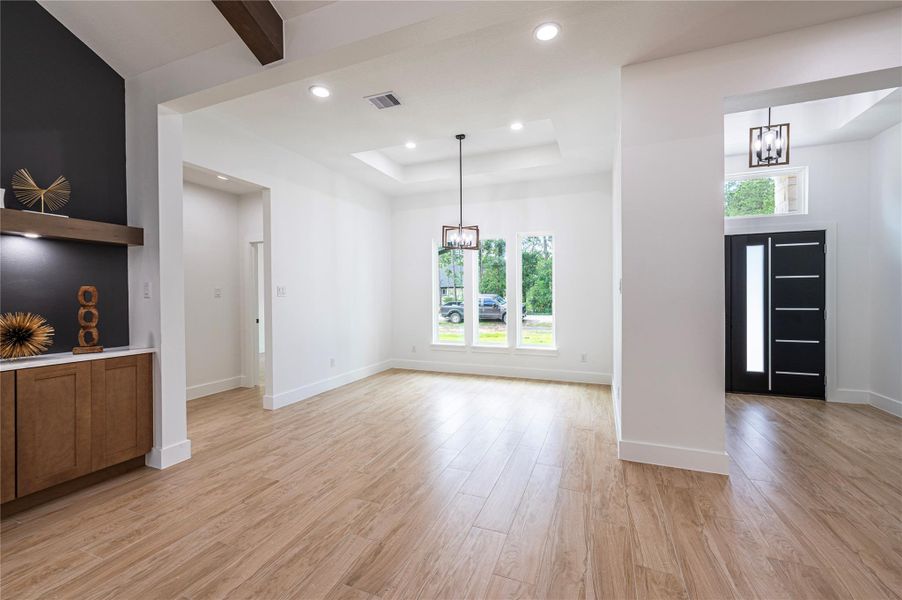 Spacious, unfurnished interior of a new home in , Dayton (Image 39).