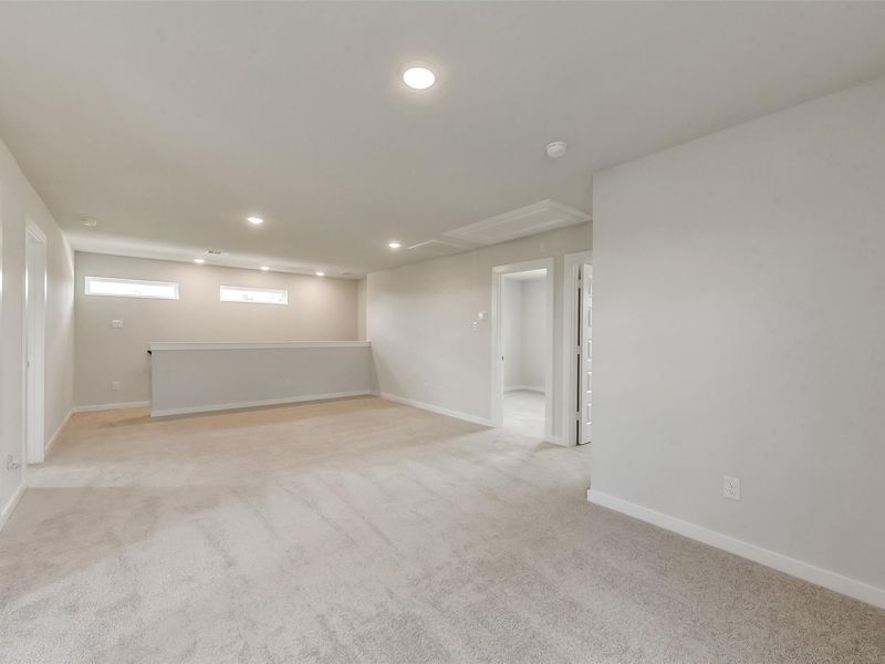 Spacious, unfurnished interior of a new home in The Villages at WestPointe, Dayton (Image 38).