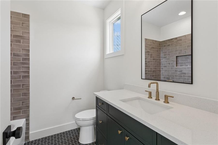 Furnished interior view inside a new home in , Atlanta (Image 5).