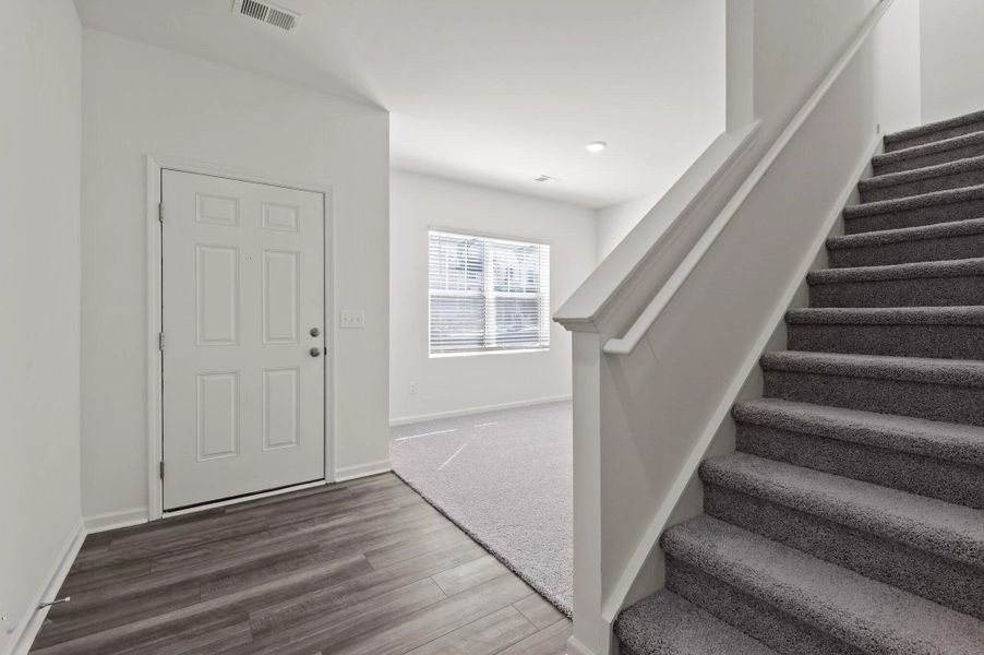 Representative unfurnished interior of a home built from the Solstice by Starlight Homes in Casteel, Bethlehem (Image 18).