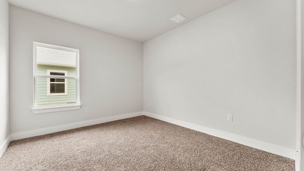 Spacious, unfurnished interior of a new home in Buffer Farms, Port Saint Joe (Image 27).