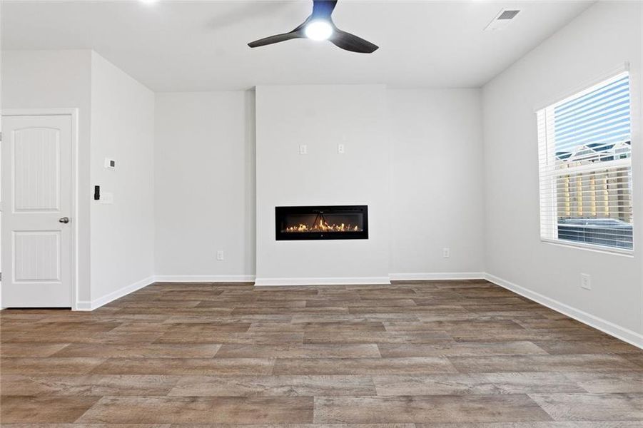 Spacious, unfurnished interior of a new home in Azalea Hills, Temple (Image 25).