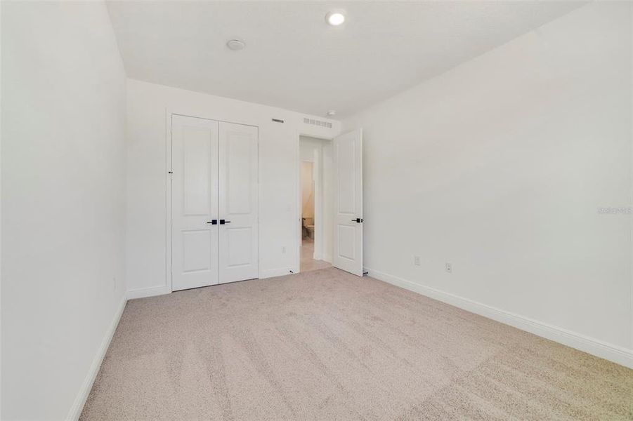 Spacious, unfurnished interior of a new home in Acuera Estates, Apopka (Image 11). Spacious, unfurnished interior of a new home in Acuera Estates, Apopka (Image 11).