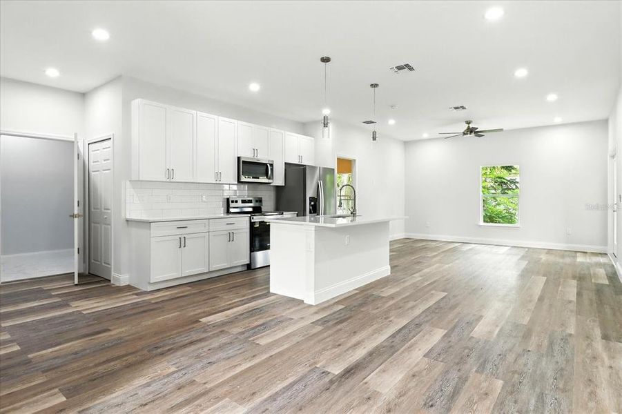 Furnished interior view inside a new home in , Citrus Springs (Image 8).