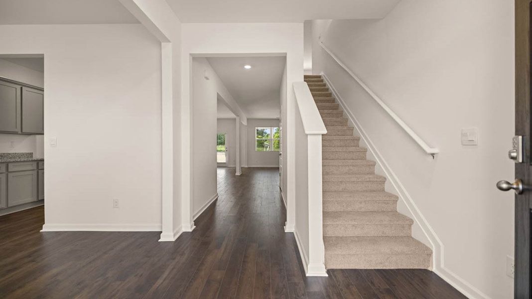 Image 42 of a home in Estates at Deer Hollow.