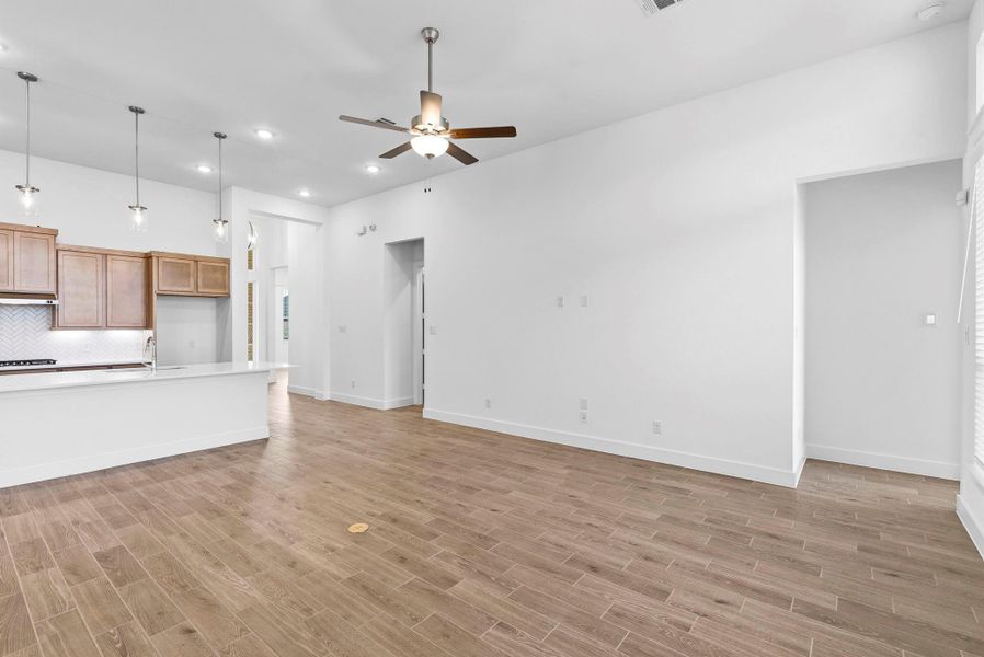 **Photos are representative - not of actual home** **Photos are representative - not of actual home**