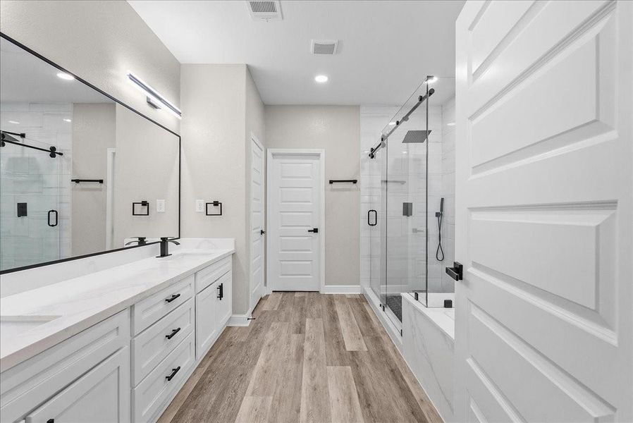 Furnished interior view inside a new home in , Houston (Image 14).