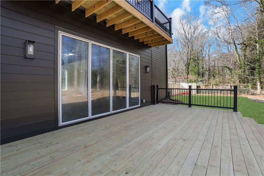 Exterior details and patio area of a home in , Atlanta (Image 4).