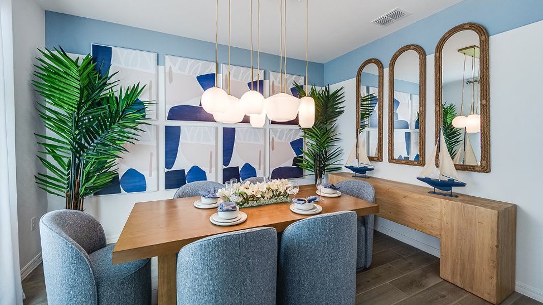 2529 Amalfi Dining 1of2 Base2 6 12 25