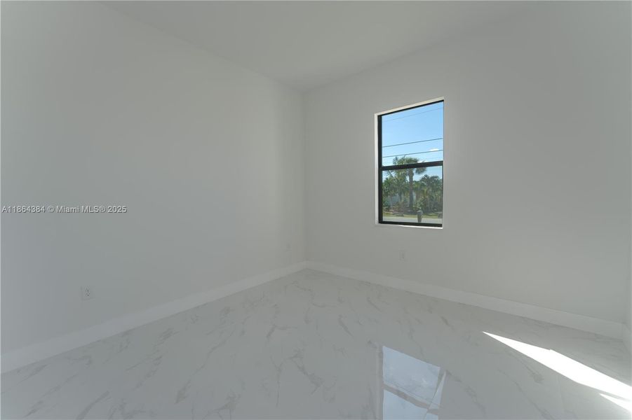 Image 22 of a home in .