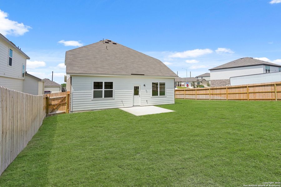 Front exterior of a new home in Cinco Lakes, San Antonio, TX, highlighting curb appeal (Image 1). Front exterior of a new home in Cinco Lakes, San Antonio, TX, highlighting curb appeal (Image 1).