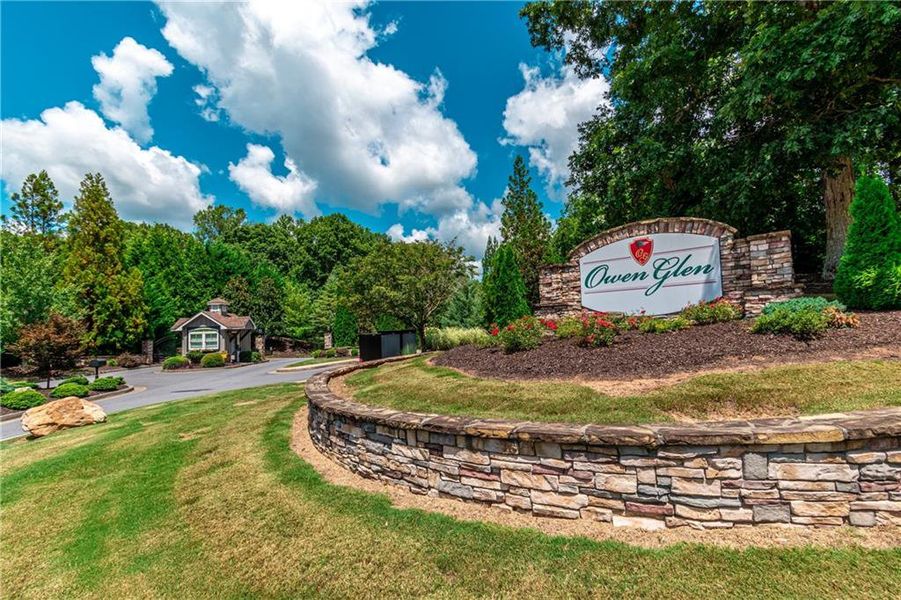 Image 86 of a home in .