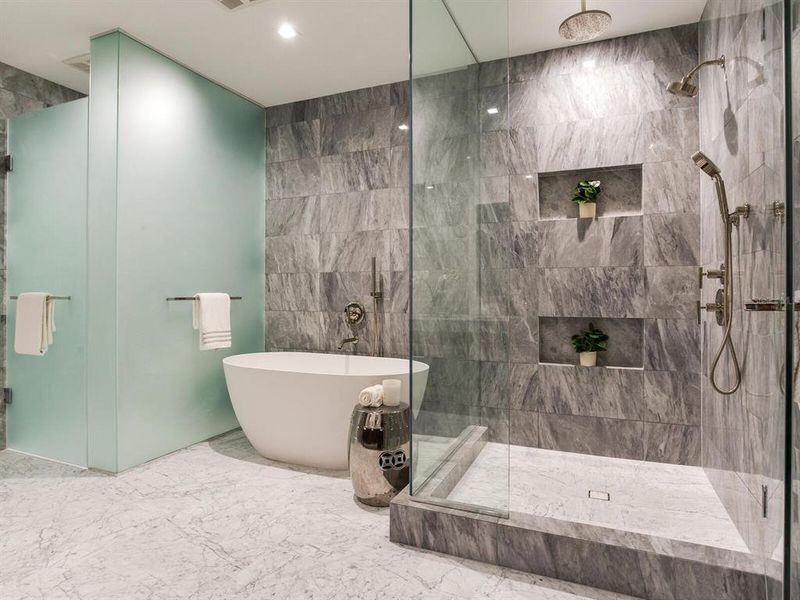 Furnished interior view inside a new home in , Tampa (Image 44).