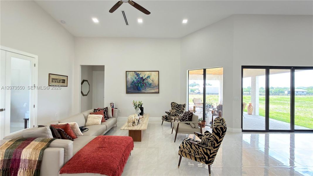Furnished interior view inside a new home in , Loxahatchee (Image 71).