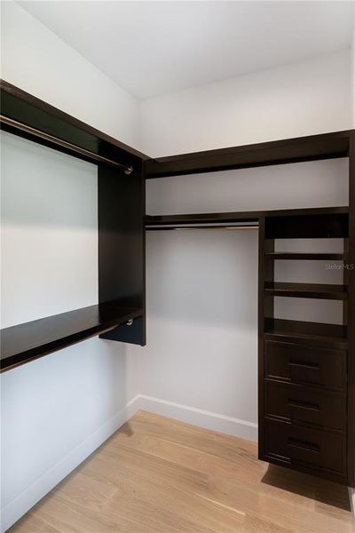 Spacious, unfurnished interior of a new home in , Port Charlotte (Image 22).