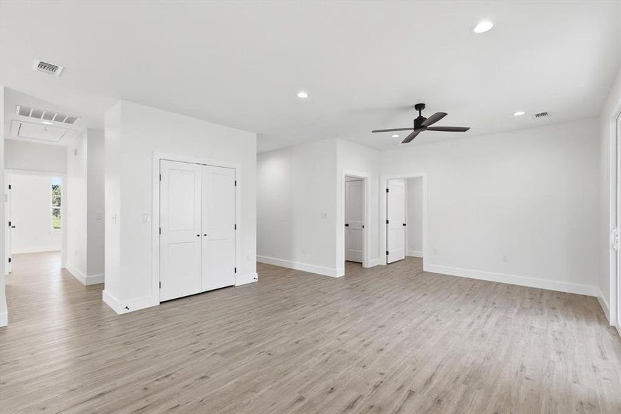 Spacious, unfurnished interior of a new home in , Whitesboro (Image 13). Spacious, unfurnished interior of a new home in , Whitesboro (Image 13).