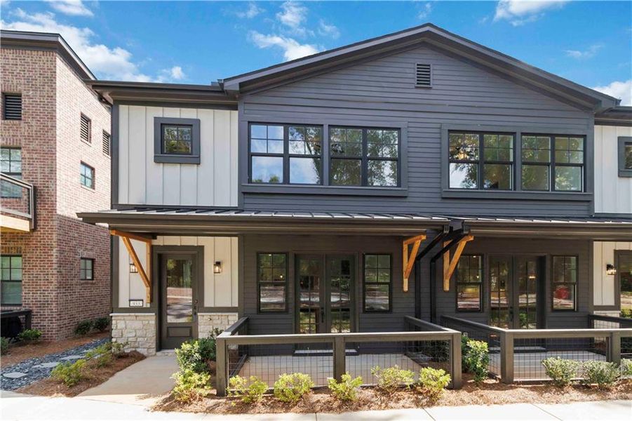 Image 15 of a home in Serenity.