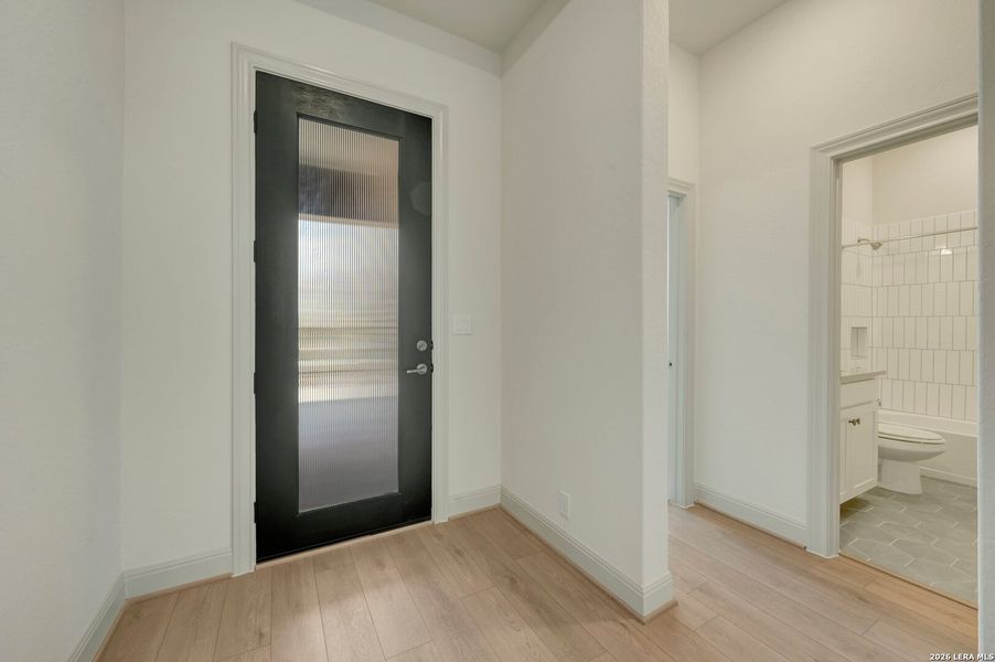 Spacious, unfurnished interior of a new home in Windsong - Reserve Series, Boerne (Image 49). Spacious, unfurnished interior of a new home in Windsong - Reserve Series, Boerne (Image 49).