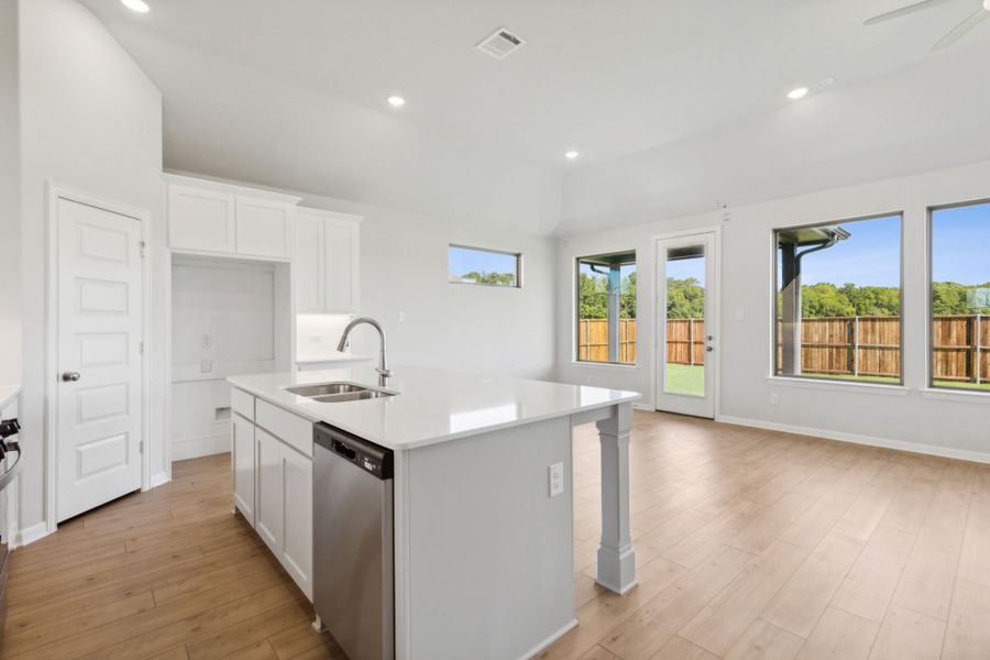 Representative furnished interior of a home built from the Alder by Cambridge Homes in Tinsley Meadows, Van Alstyne (Image 7).