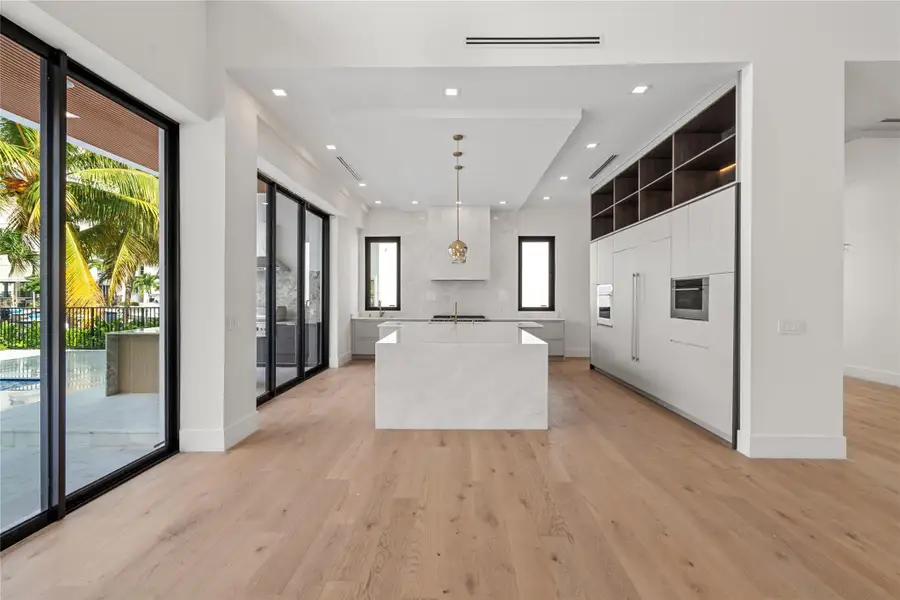 2D floor plan layout of this home in , Pompano Beach, FL (Image 4).