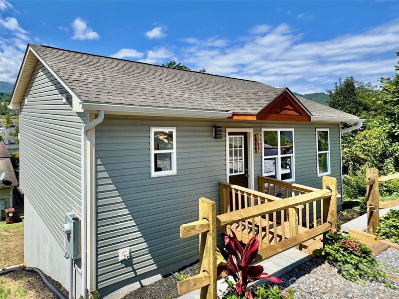 Front exterior of a new home in , Waynesville, NC, highlighting curb appeal (Image 16). Front exterior of a new home in , Waynesville, NC, highlighting curb appeal (Image 16).