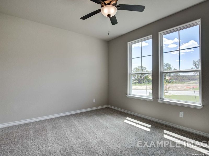 Spacious, unfurnished interior of a new home in Ladera, San Antonio (Image 27).