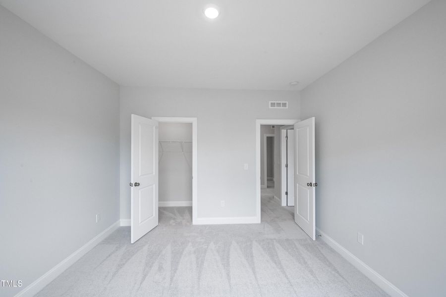 SUN_Annandale_Pic_Tyler_26