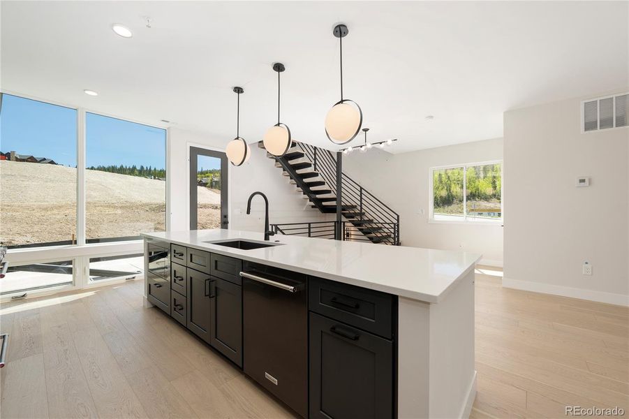 DIFFERENT UNIT // SAME FLOOR PLAN