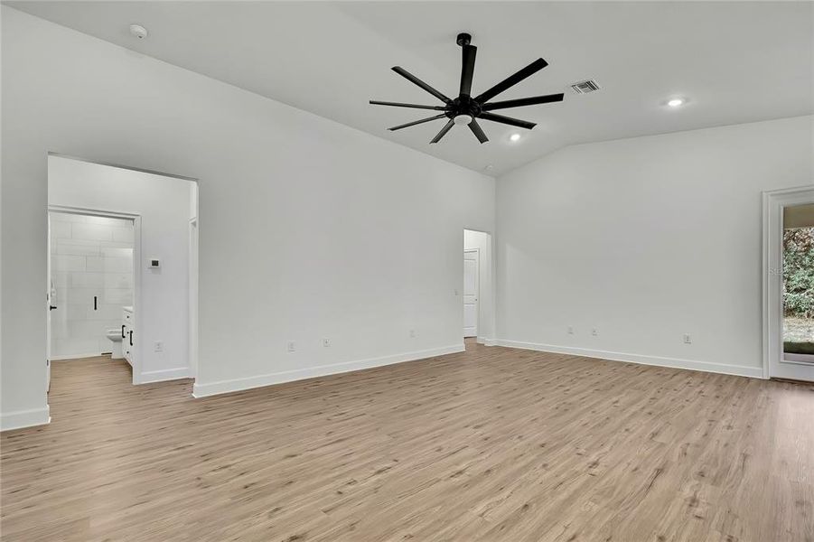 Spacious, unfurnished interior of a new home in , Brooksville (Image 36).